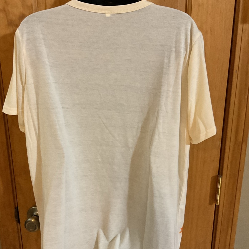 Boutique Sunflower Shirt - Picture 5 of 5